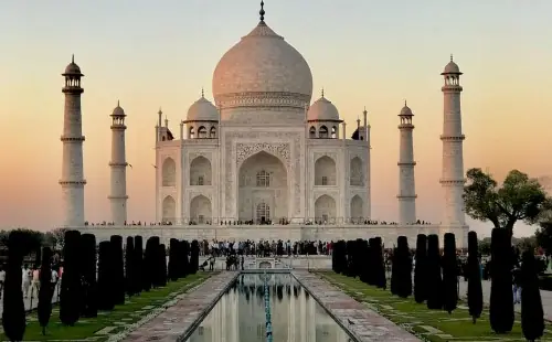 Delhi Tour with Taj Mahal